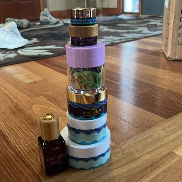 Tarte face kit